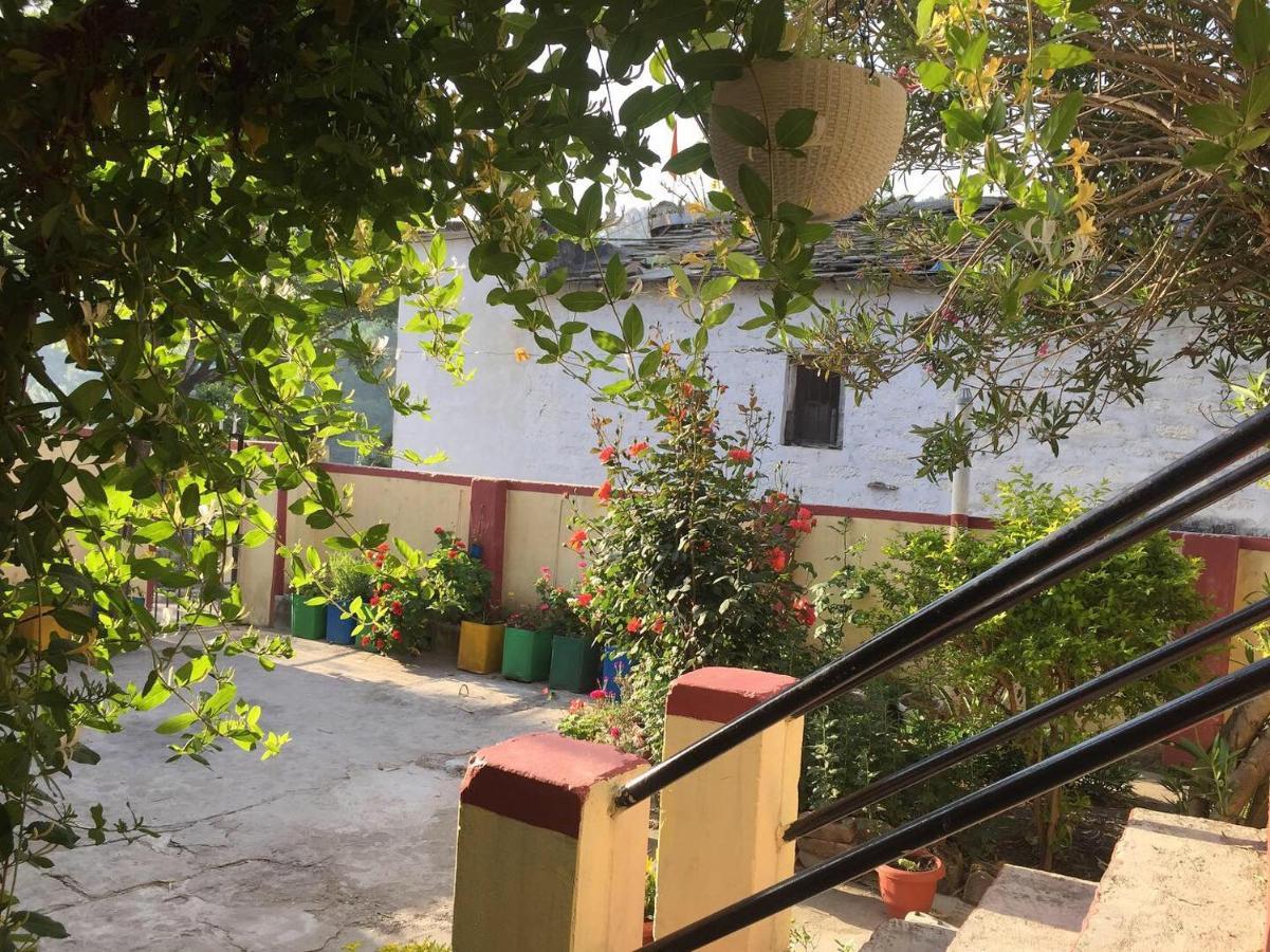 Katyuri Kings Divine Stay- Babaji'S Cave Dwarahat Экстерьер фото