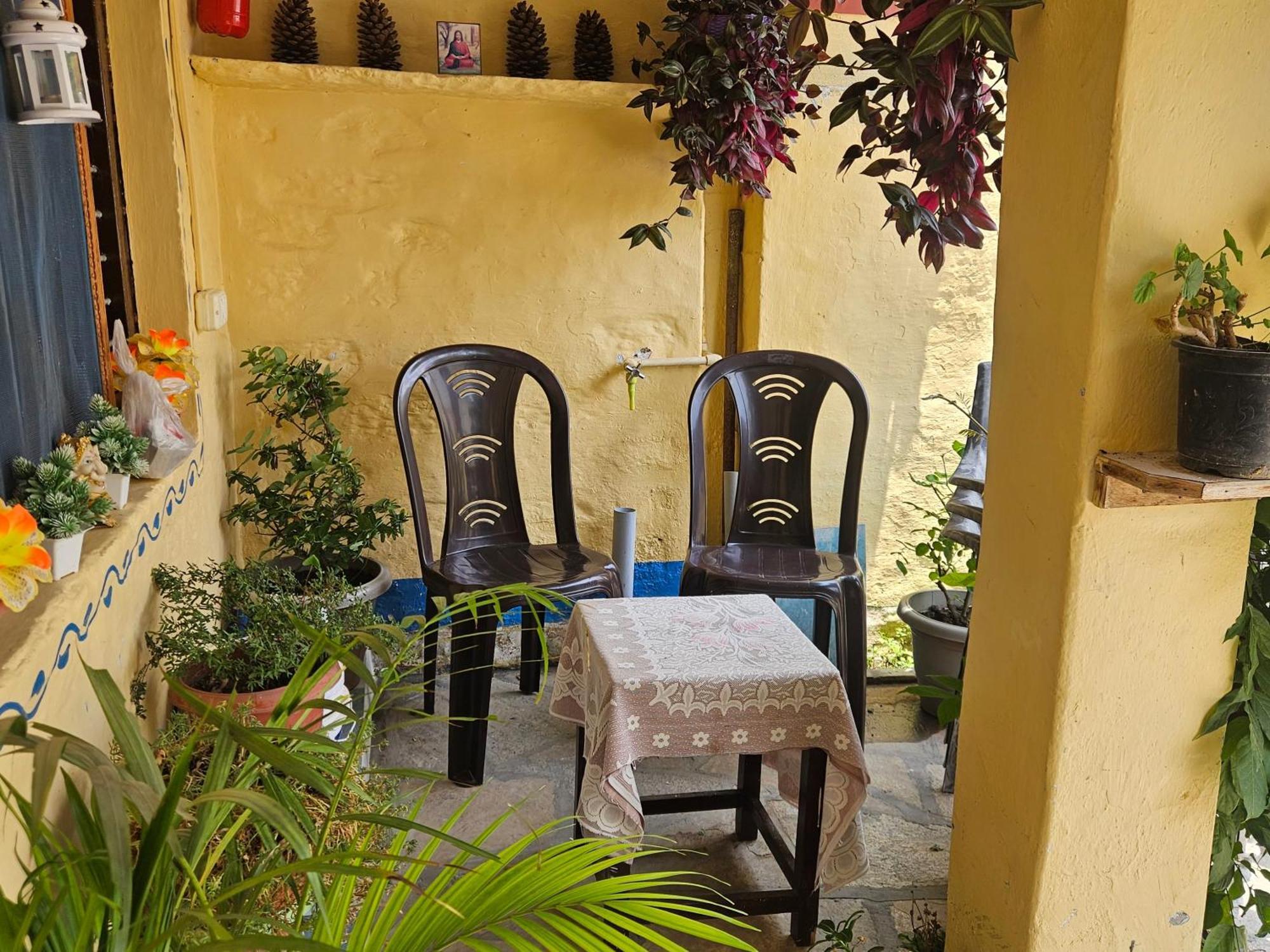 Katyuri Kings Divine Stay- Babaji'S Cave Dwarahat Номер фото